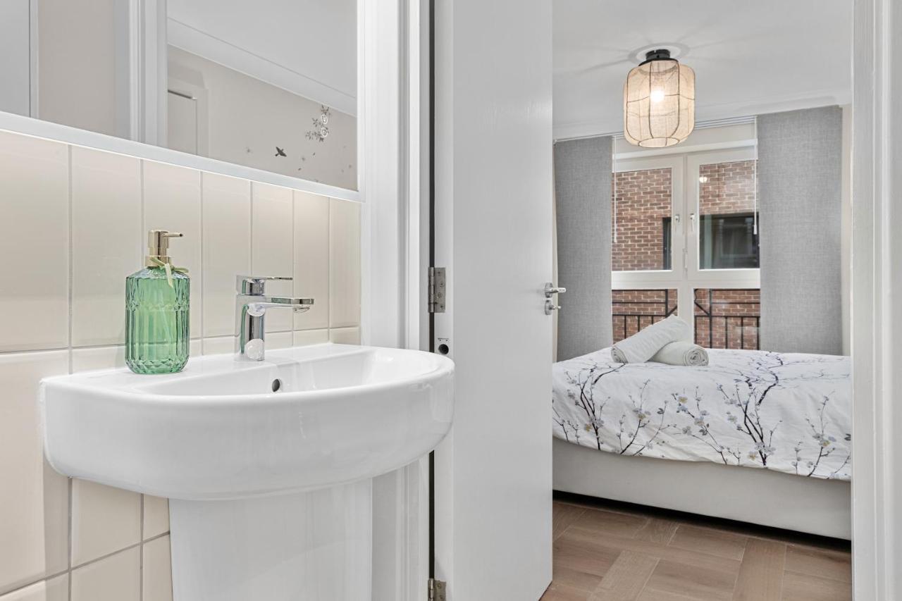Tranquil 2 Bedroom Apartment Close To St. Paul'S Cathedral Londres Extérieur photo